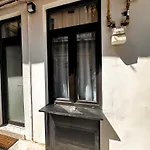 Apartment Jais Home-moon Old Town *