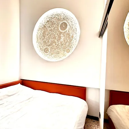 Jais Home-moon Old Town * Клуж-Напока