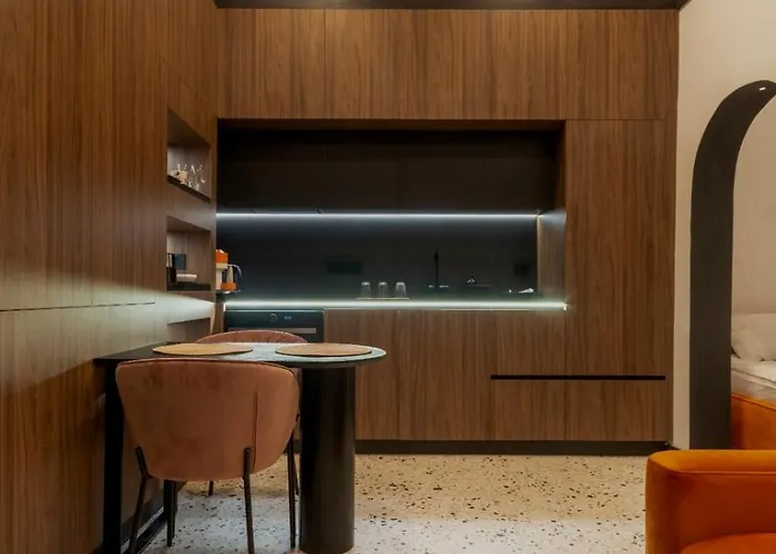 Jais Home-moon Old Town * Клуж-Напока