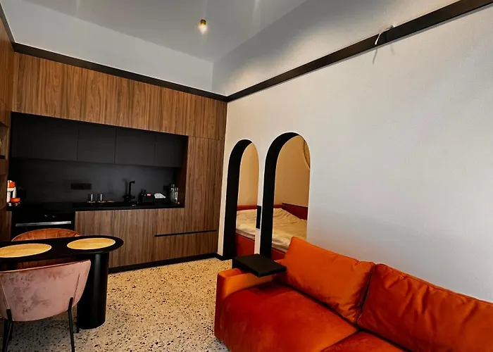 Jais Home-moon Old Town